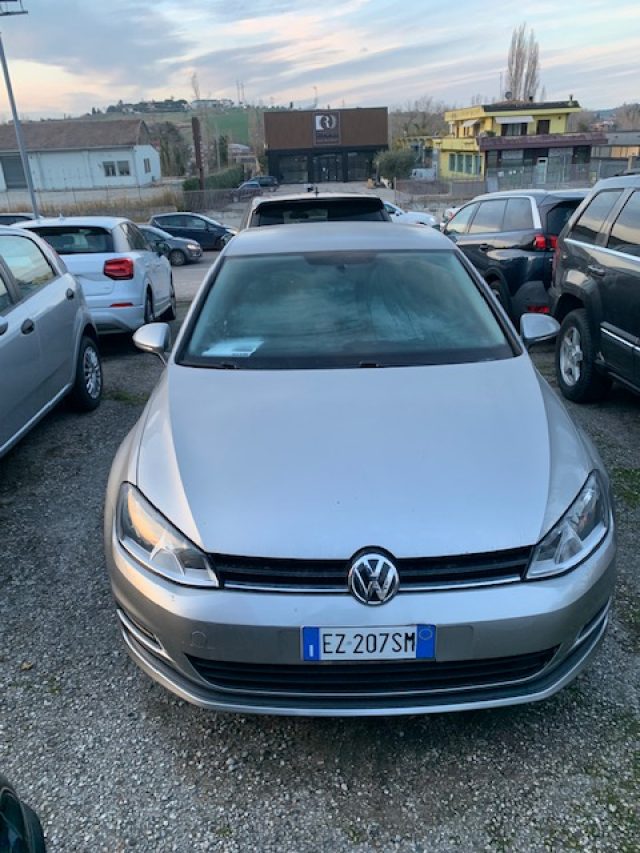 VOLKSWAGEN Golf 1.6 TDI 110 CV DSG 5p. Comfortline BlueMotion Tech Immagine 0