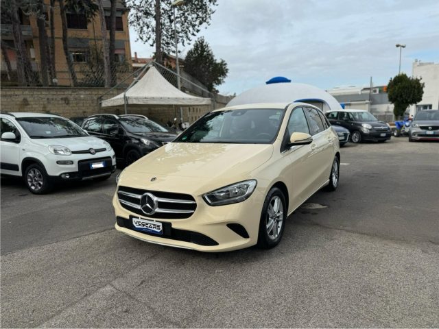 MERCEDES-BENZ B 180 d Automatic Business Extra *PROMO FINANZIAMENTO* Immagine 0