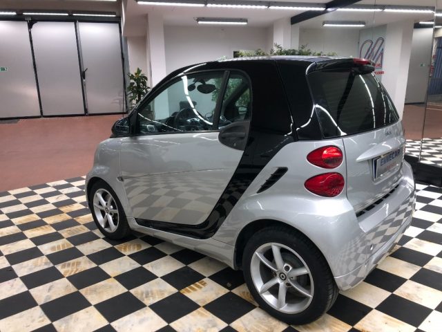 SMART ForTwo 1000 62 kW coupé pulse Immagine 3