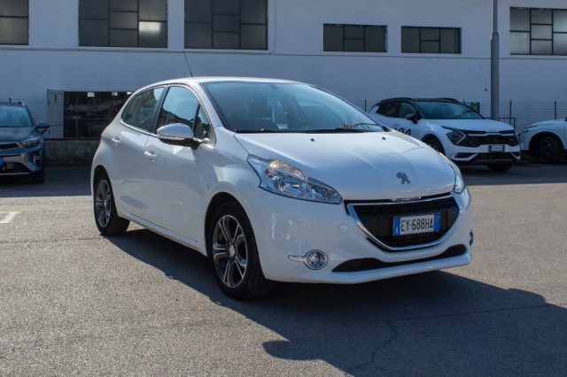 PEUGEOT 208 PureTech 82 5 porte Active Immagine 0