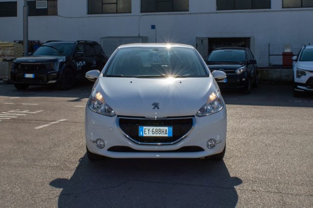 PEUGEOT 208 PureTech 82 5 porte Active Immagine 1