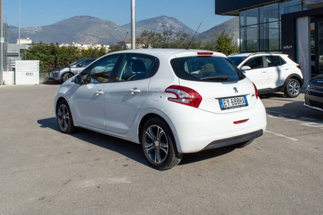 PEUGEOT 208 PureTech 82 5 porte Active Immagine 4