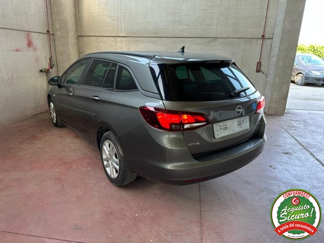 OPEL Astra 1.6 CDTi Sports Tourer Navi Led OK NEO PATENTATI Immagine 3