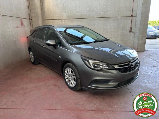 OPEL Astra 1.6 CDTi Sports Tourer Navi Led OK NEO PATENTATI Immagine 2