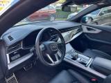 AUDI Q8 55 TFSI e quattro tiptronic Sport