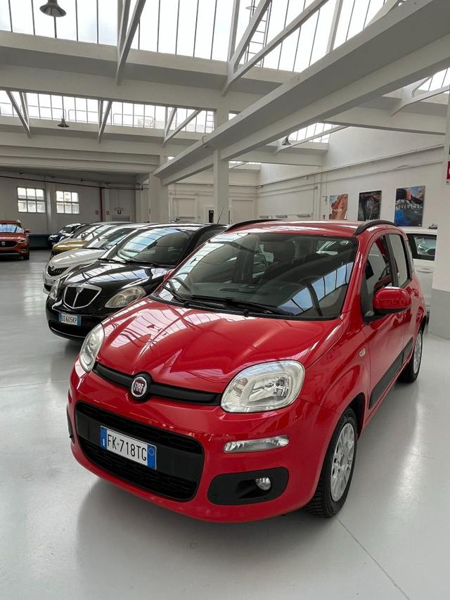 FIAT Panda 1.3 MJT 95 CV S&S Lounge Immagine 2