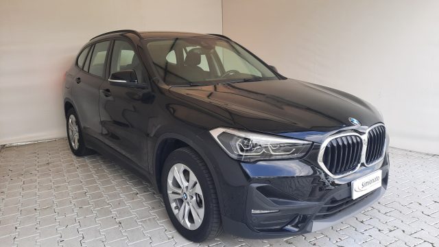 BMW X1 xDrive25e Business Advantage Immagine 2