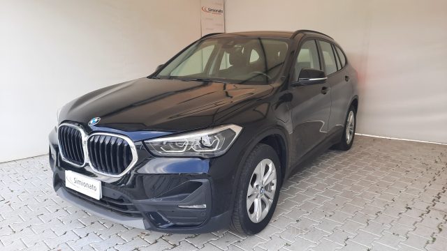 BMW X1 xDrive25e Business Advantage Immagine 0