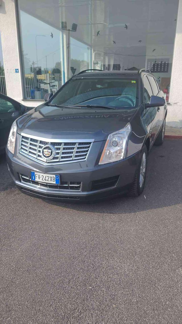 CADILLAC SRX 3.6 LUXURY AUTOMATIK FULL Immagine 4