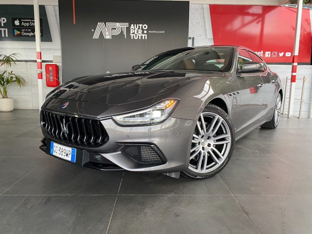 MASERATI Ghibli V6 Gransport - 26
