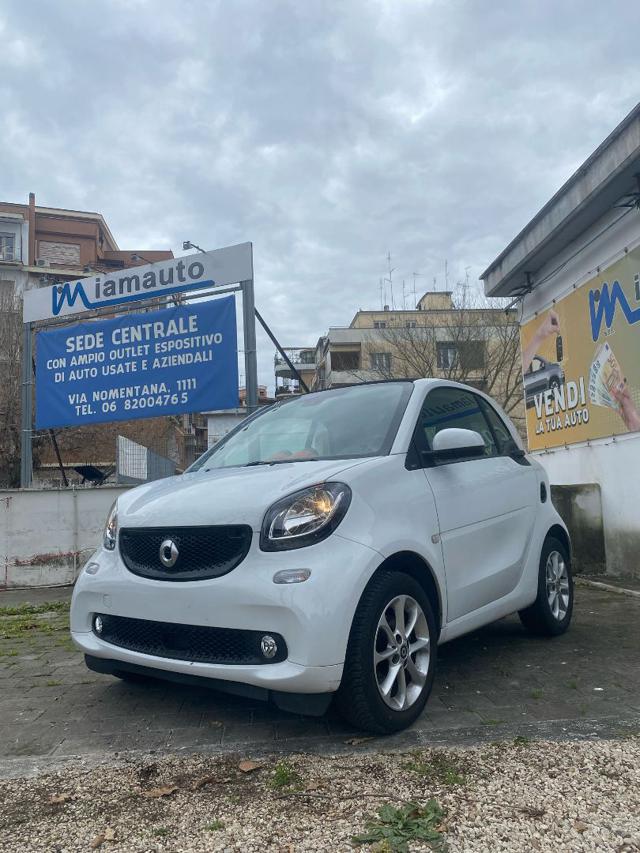 SMART ForTwo 1.0cc 71cv BLUETOOTH CRUISE CLIMA AUTO NAVI Immagine 0