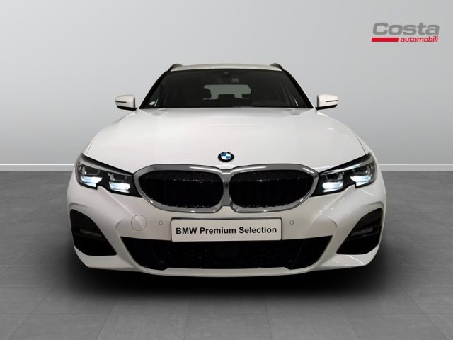 BMW 320 d 48V xDrive Touring Msport Immagine 2