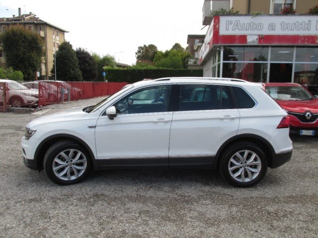 VOLKSWAGEN Tiguan 2.0 TDI SCR DSG 4MOTION -Tetto Apribile-DA VETRINA Immagine 1