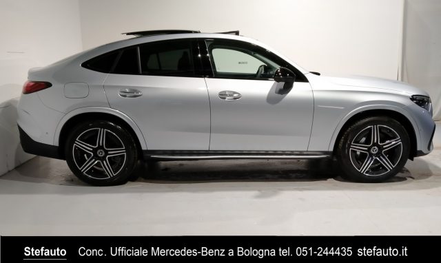 MERCEDES-BENZ GLC 300 de 4Matic Plug-in hybrid Coupé AMG Line Premium Pl Immagine 1