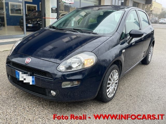 FIAT Punto 1.3 MJT II S&S 95 CV 5 porte Street Immagine 2