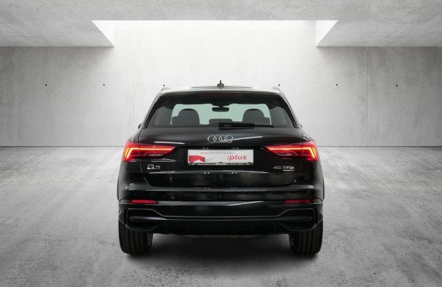 AUDI Q3 45 TFSI quattro S tronic S line Immagine 4