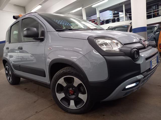 FIAT Panda 1.0 FireFly S&S Hybrid City Cross Immagine 2