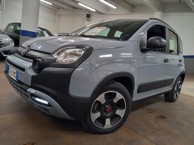 FIAT Panda 1.0 FireFly S&S Hybrid City Cross Immagine 1