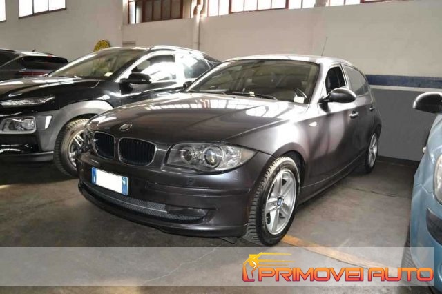 BMW 118 Grigio scuro metallizzato