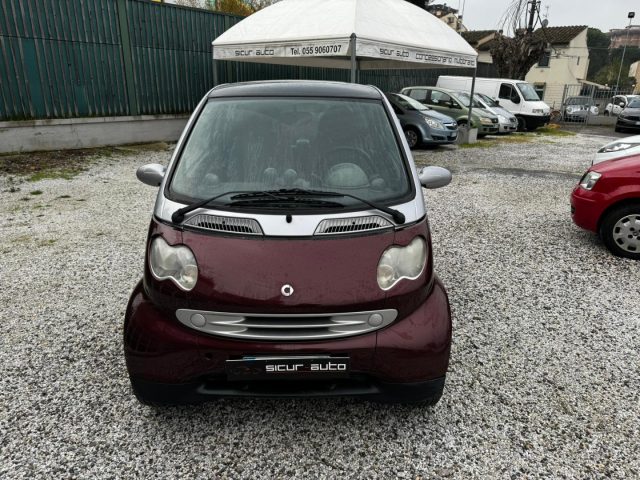 SMART ForTwo 0.7 Turbo Basis passion (45 kW) Immagine 2