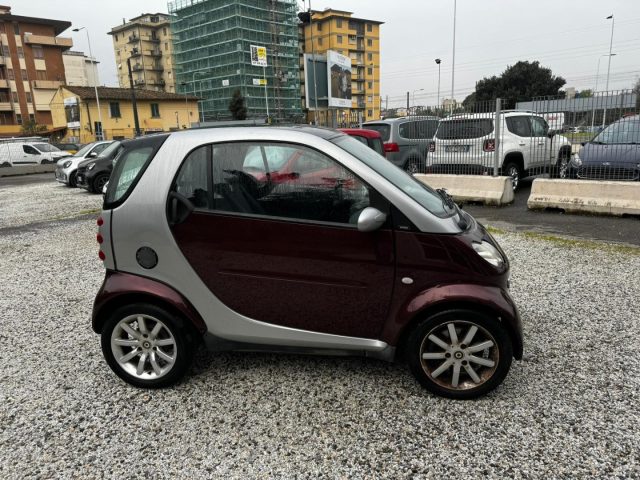 SMART ForTwo 0.7 Turbo Basis passion (45 kW) Immagine 3