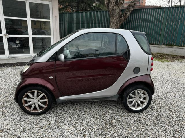 SMART ForTwo 0.7 Turbo Basis passion (45 kW) Immagine 4
