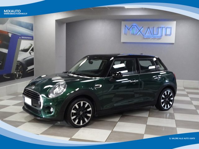 MINI Cooper D 5 Porte Boost AUT EU6 Immagine 0