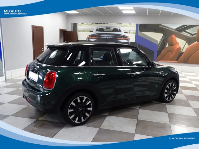 MINI Cooper D 5 Porte Boost AUT EU6 Immagine 1