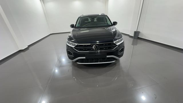 VOLKSWAGEN T-Roc 1.5 TSI ACT Life - VARI COLORI! Immagine 1