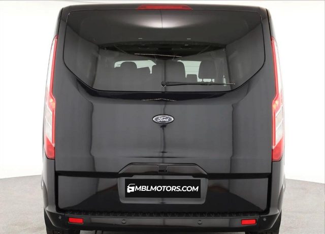 FORD Tourneo Custom 320 2.0 EcoBlue 130CV aut. PC Titanium Immagine 4