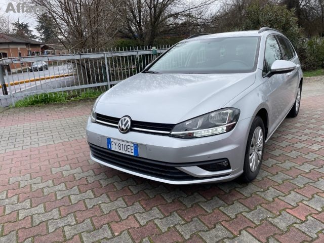 VOLKSWAGEN Golf Variant 1.6 TDI 115 CV Trendline BMT Immagine 0