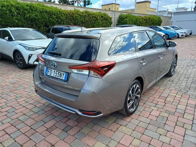 TOYOTA Auris 2ª serie  Touring Sports 1.8 Hybrid Active Immagine 3