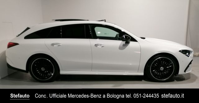 MERCEDES-BENZ CLA 200 d Automatic Shooting Brake AMG Line Premium Immagine 1