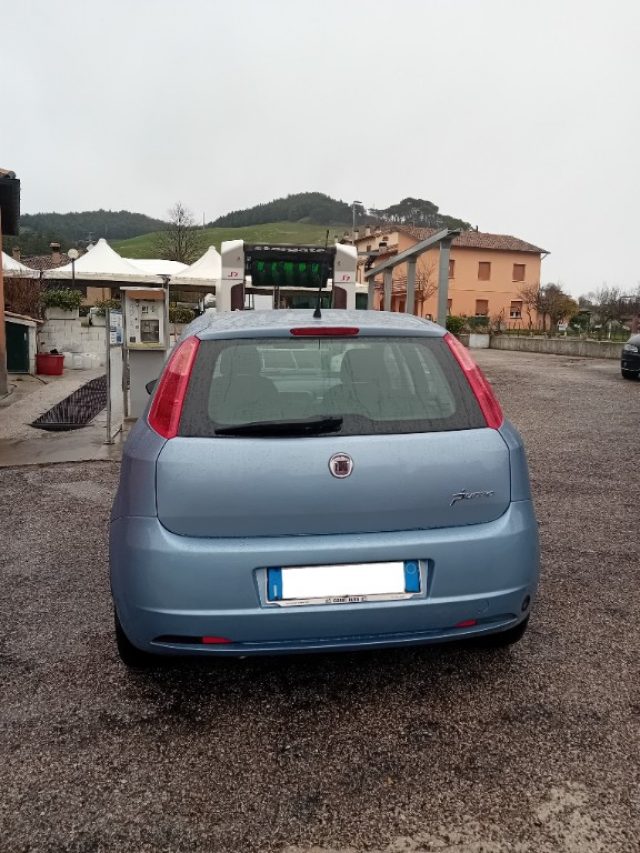 FIAT Grande Punto 1.2 5 porte Dynamic gpl bombole nuove Immagine 2