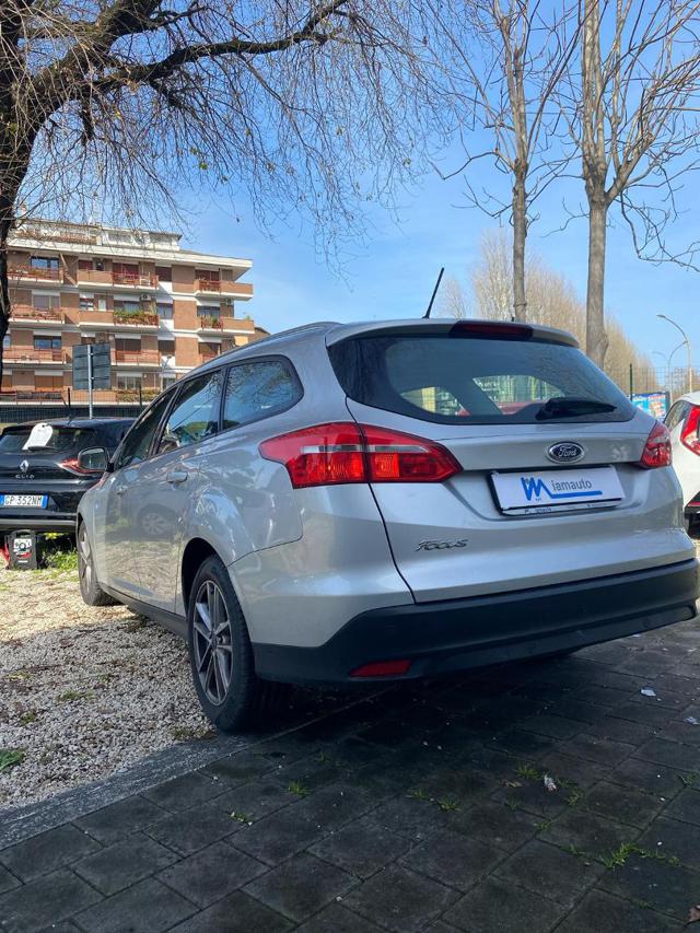 FORD Focus 1.5Tdci BUSINESS 120cv BLUETOOTH CRUISE SENSORI Immagine 3