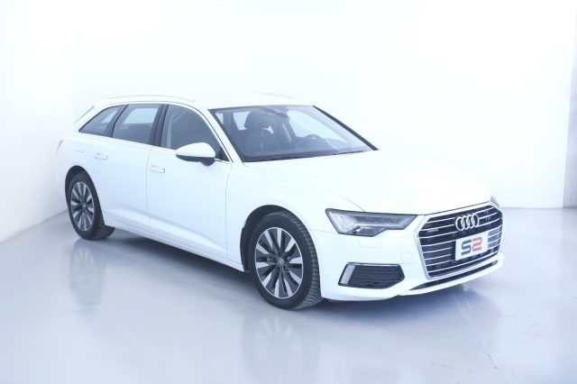 AUDI A6 Avant 40 2.0 MHD quattro S tronic Business Design Immagine 4