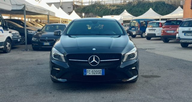 MERCEDES-BENZ CLA 200 d S.W. Premium Immagine 0