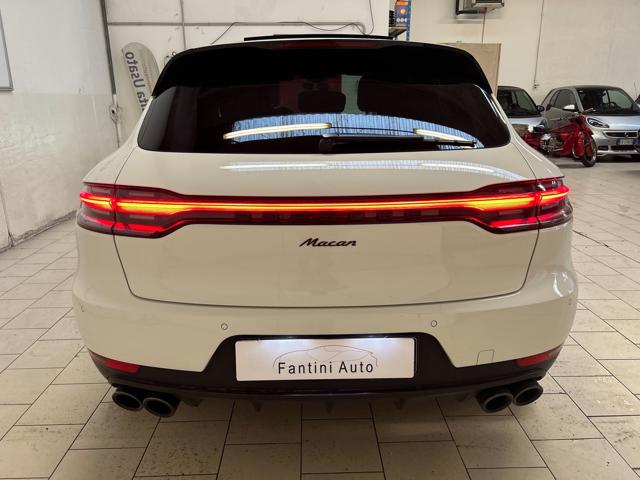 PORSCHE Macan 2.0 Immagine 4