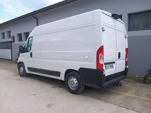 FIAT Ducato 30 2.3 MJT 180CV PM-TM Furgone Immagine 2