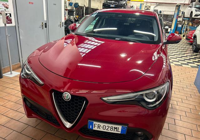 ALFA ROMEO Stelvio 2.2 Turbodiesel 210 CV AT8 Q4 Executive Immagine 1