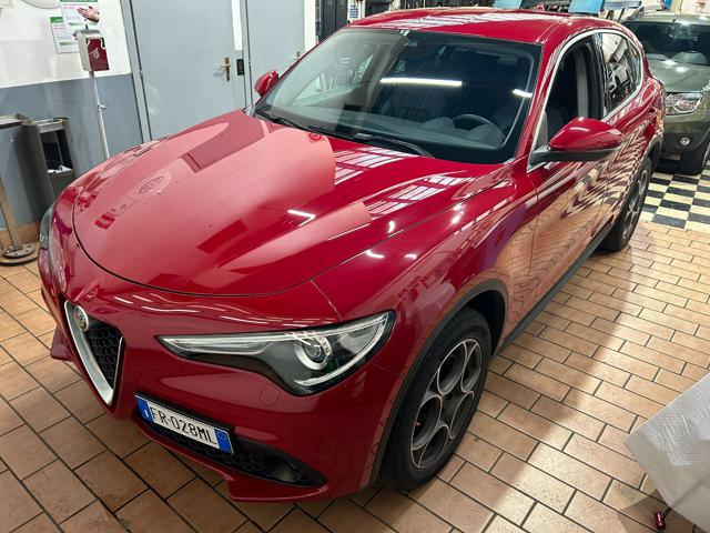 ALFA ROMEO Stelvio 2.2 Turbodiesel 210 CV AT8 Q4 Executive Immagine 0