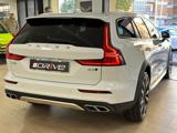 VOLVO V60 Cross Country B5 AWD Geartronic Business Pro Line