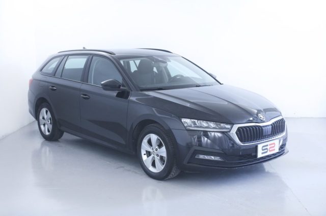 SKODA Octavia 2.0 TDI EVO SCR 150 CV DSG Wagon Executive Immagine 2
