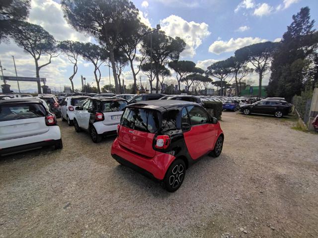 SMART ForTwo 1.0cc 71cv BLUETOOTH CRUISE CLIMA AUTO Immagine 1