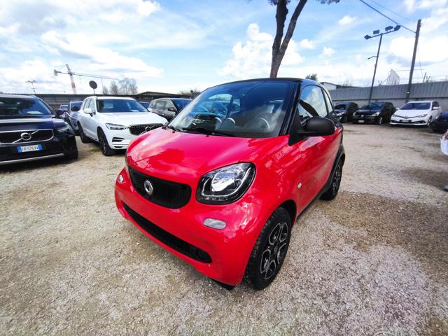 SMART ForTwo 1.0cc 71cv BLUETOOTH CRUISE CLIMA AUTO Immagine 3