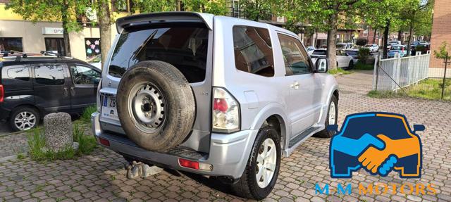 MITSUBISHI Pajero 3.2 DI-D 16V 3p. Intense DPF Immagine 4