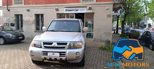 MITSUBISHI Pajero 3.2 DI-D 16V 3p. Intense DPF Immagine 0