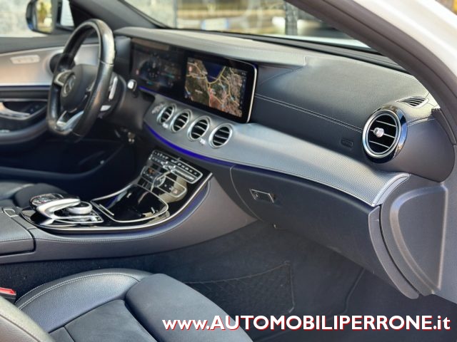 MERCEDES-BENZ E 220 D AUTO AMG PREMIUM PLUS (TETTO/L - foto 10
