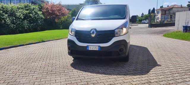 RENAULT Trafic T27 1.6 dCi 120CV PC-TN Furgone Ice Immagine 1