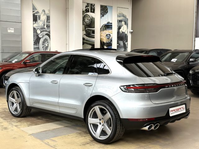 PORSCHE Macan 2.0 PDK - 21" - Tetto - Scarichi - Camera - Pelle Immagine 2